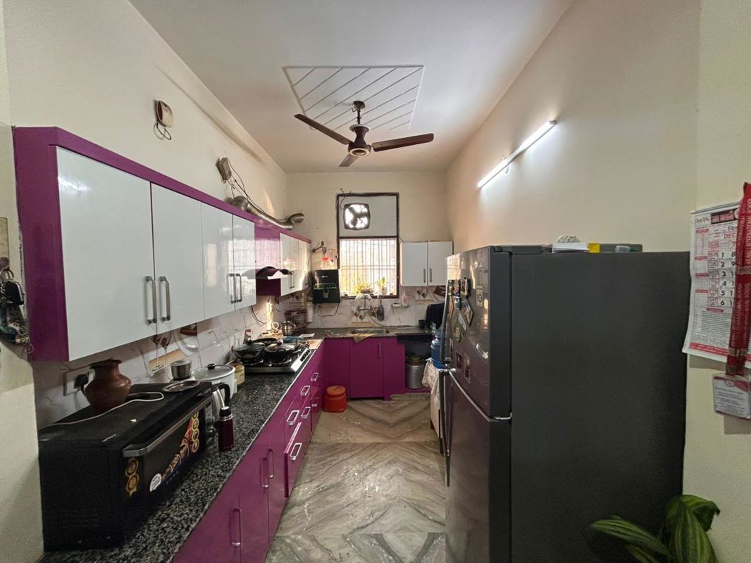 3 BHK + Pooja Room Builder Floor For Sale in Green Fields Colony