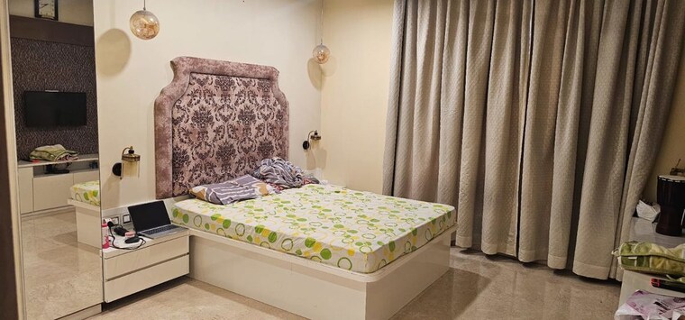 Bedroom, one-hiranandani-park 3 Bedroom 1500 Sq.Ft. Apartment In Ghodbunder Road Thane 9971105