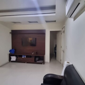 Furnished Amenities in 4 BHK Villa at Grand Boulevard, Kokapet – for Rent