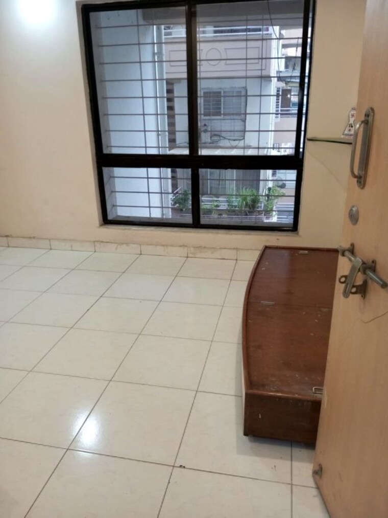 Room, gagan-vihar 1 Bedroom 471 Sq.Ft. Apartment In Gangadham Pune 9924488