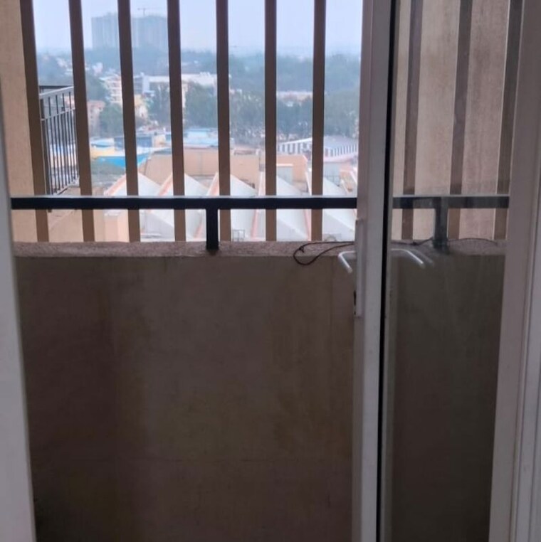 Balcony, bhartiya-nikoo-homes-phase-2 2.5 Bedroom 1350 Sq.Ft. Apartment In Kannur Bangalore 9971140