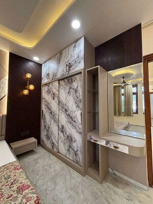 Room in 6+ BHK Villa at Ajmer Road – for Sale