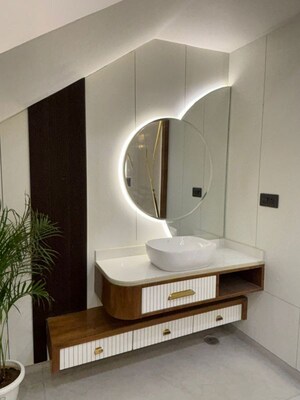 Furnished Amenities in 6+ BHK Villa at Ajmer Road – for Sale