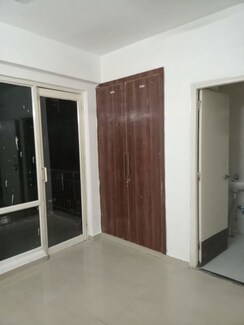 3 BHK + Study Room Apartment For Sale in Sector 102