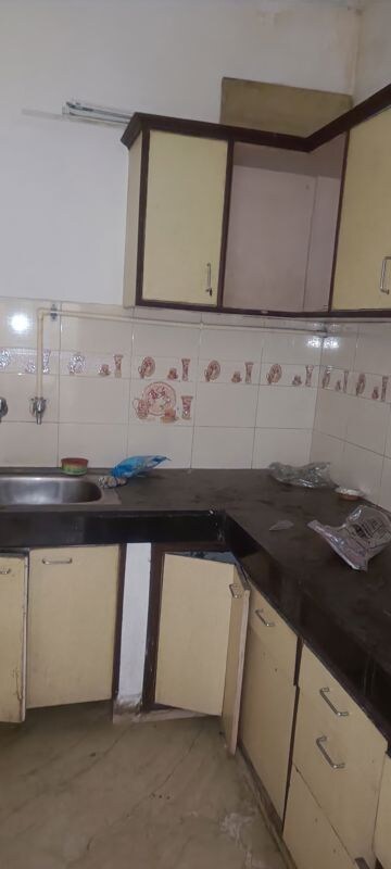 Kitchen in 2 BHK Builder Floor at Rohini Sector 7 – for Rent