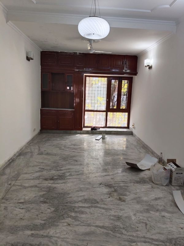 3 BHK + Study Room Apartment For Rent in Vasant Kunj