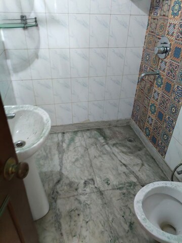 Bathroom in 3 BHK Apartment at Vasant Kunj – for Rent