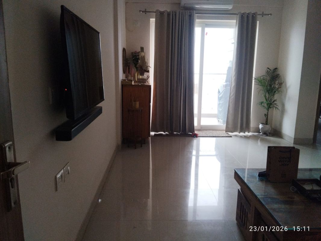 2 BHK Apartment For Rent in Pareena Micasa