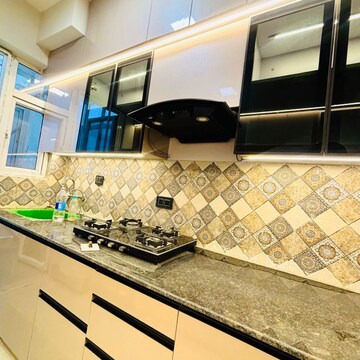 Kitchen in 2.5 BHK Apartment at Signature Global Prime, Sector 63a – for Rent