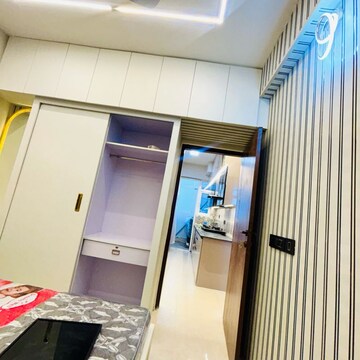 Team Area in 2.5 BHK Apartment at Signature Global Prime, Sector 63a – for Rent