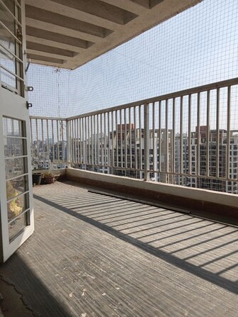 3.5 BHK + Pooja Room 1696 Sq.Ft. Apartment in Mantra Magnus