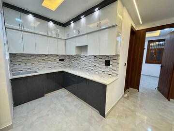 Kitchen in 4 BHK Apartment at VVIP Addresses, Raj Nagar Extension – for Rent