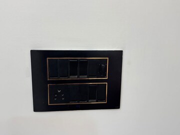 Furnished Amenities in 4 BHK Apartment at VVIP Addresses, Raj Nagar Extension – for Rent