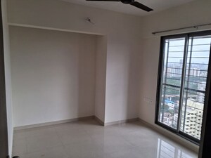 2 BHK Apartment For Rent in Kalpataru Immensa, Kolshet Road
