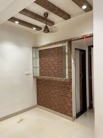 Room in 1 BHK Apartment at K Raheja Palm Spring, Malad West – for Rent