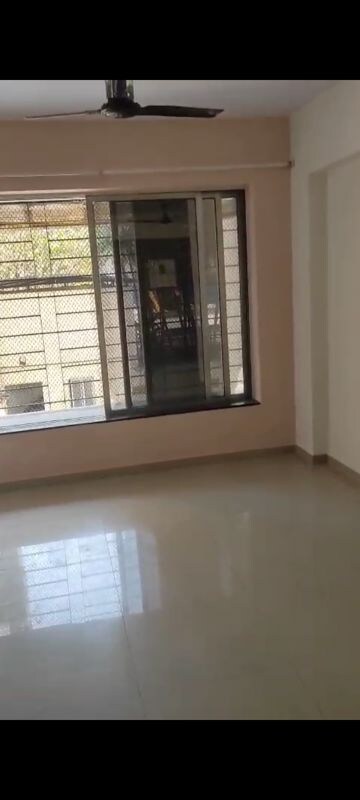 Room in 2 BHK Apartment at Soham Garden, Manpada – for Rent