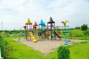  Plot – Garden View at JSR Suncity Opal, Kolanpaka - for Sale