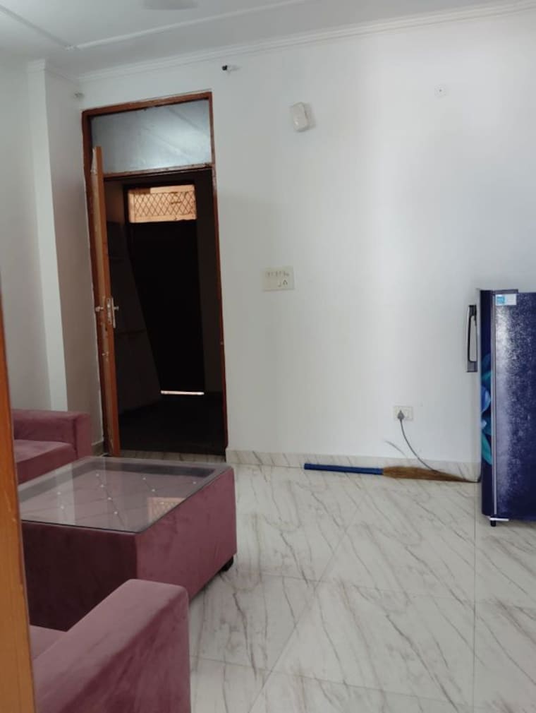Room, saket 1 Bedroom 350 Sq.Ft. Builder Floor In Saket Delhi 9971265