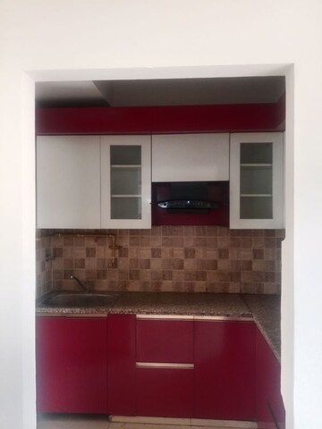 Furnished Amenities in 3 BHK Apartment at Mahagun Mywoods III, Sector 16c Greater Noida – for Rent