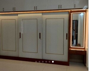 Room in 3 BHK Apartment at Rajapushpa Provincia, Narsingi – for Rent