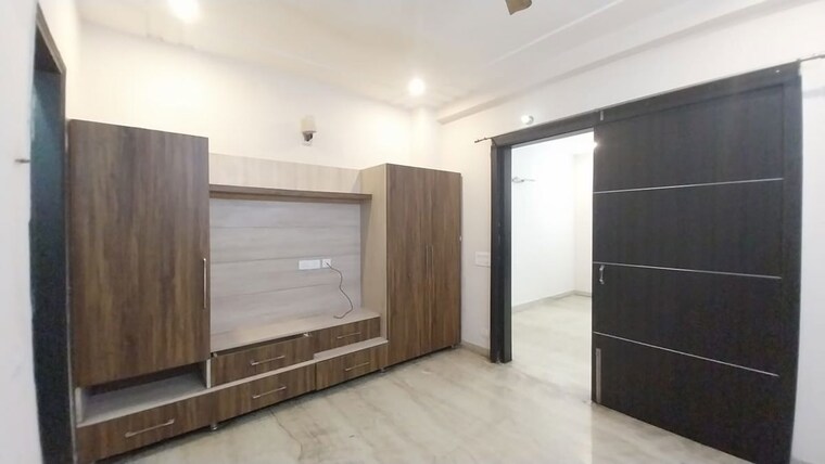 Room, sector 46 3 Bedroom 1450 Sq.Ft. Builder Floor In Sector 46 Gurgaon 9971295
