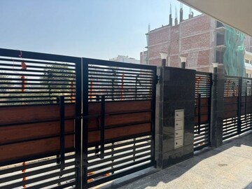 3.5 BHK Builder Floor – Exterior View View at Ansal API Esencia, Sector 67 - for Rent