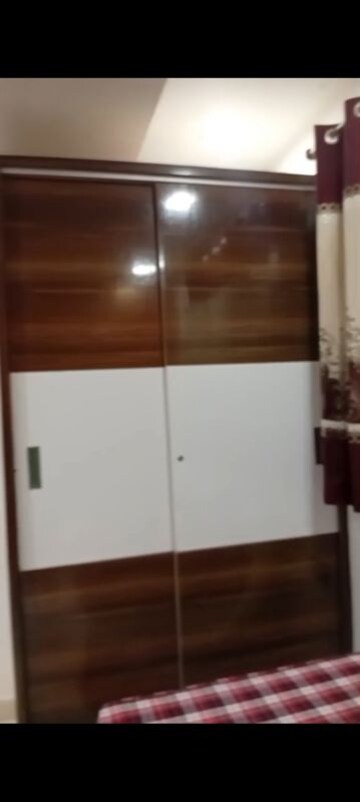 Furnished Amenities in 3 BHK Builder Floor at Dwarka Mor – for Rent