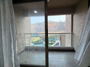 Room in 3 BHK Apartment at Kanakia Silicon Valley, Powai – for Sale