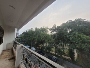 Balcony in 3 BHK Builder Floor at Panchsheel Enclave – for Rent
