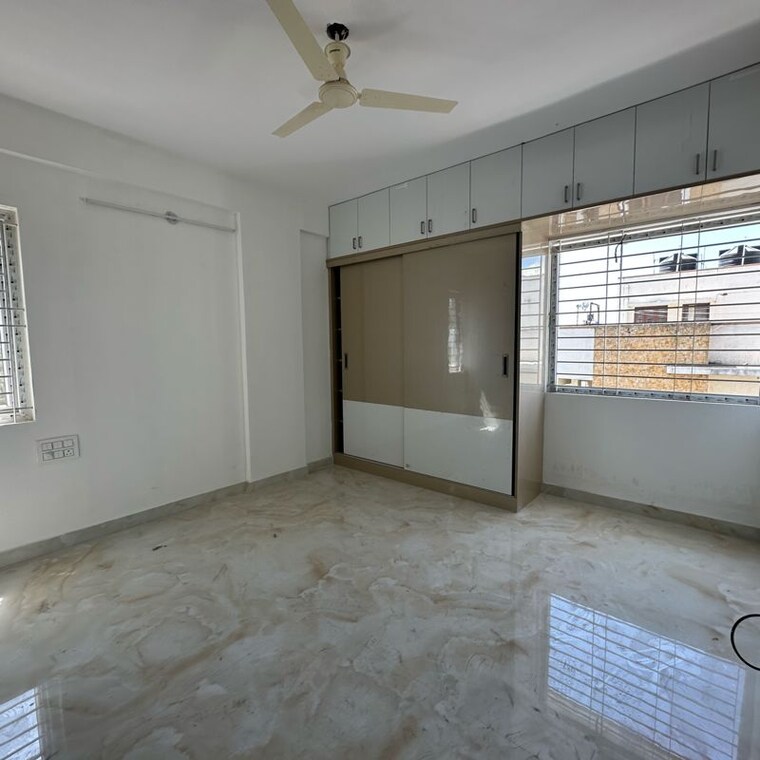 Room, kr puram 3 Bedroom 1700 Sq.Ft. Builder Floor In Kr Puram Bangalore 9971333