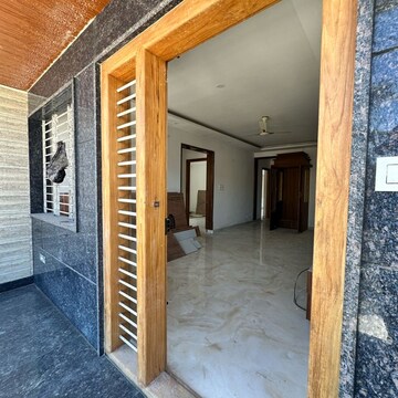 3 BHK Builder Floor – Exterior View View at Kr Puram - for Rent