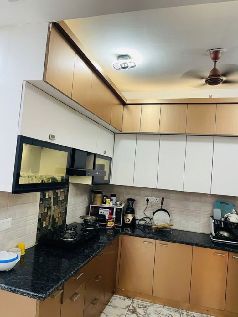 Kitchen, rise-organic-homes 3 Bedroom 1750 Sq.Ft. Apartment In Mahurali Ghaziabad 9971334