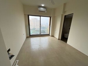 Room in 3 BHK Apartment at Kanakiya Mmrda, Andheri East – for Sale