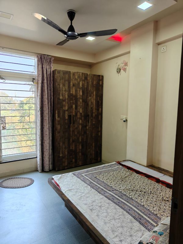 2 BHK + Extra Room Apartment For Rent in Yashada Triose