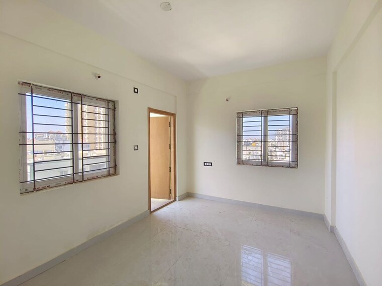 Room, hsr layout sector 2 2 Bedroom 1350 Sq.Ft. Apartment In Hsr Layout Sector 2 Bangalore 9971359