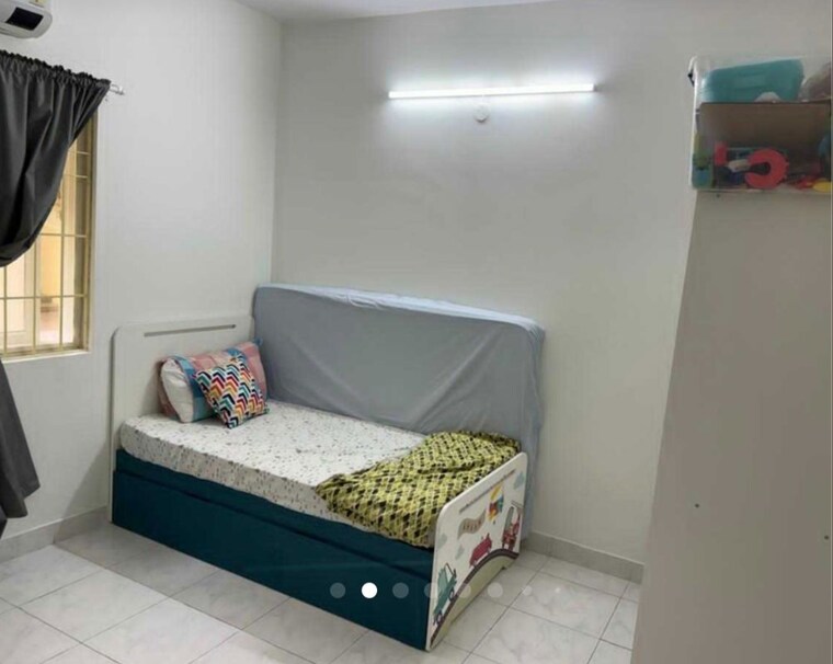 Bedroom, mantri-celestia 3 Bedroom 1200 Sq.Ft. Apartment In Gachibowli Hyderabad 9971374
