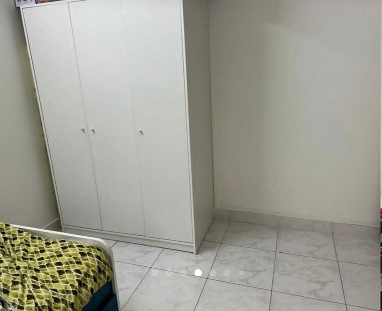 Bathroom, mantri-celestia 3 Bedroom 1200 Sq.Ft. Apartment In Gachibowli Hyderabad 9971374