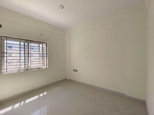 Room in 2 BHK Apartment at Hsr Layout Sector 2 – for Rent