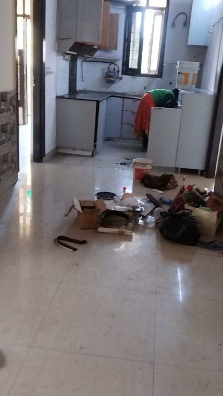 Living Room, shakti khand iii 3 Bedroom 1350 Sq.Ft. Builder Floor In Shakti Khand Iii Ghaziabad 9971387