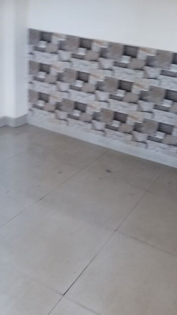 Parking in 3 BHK Builder Floor at Shakti Khand Iii – for Rent