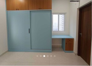 Room in 3 BHK Apartment at Prestige Beverly Hills, Kokapet – for Rent