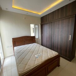 2 BHK + Extra Room Apartment For Sale in Shriram Luxor