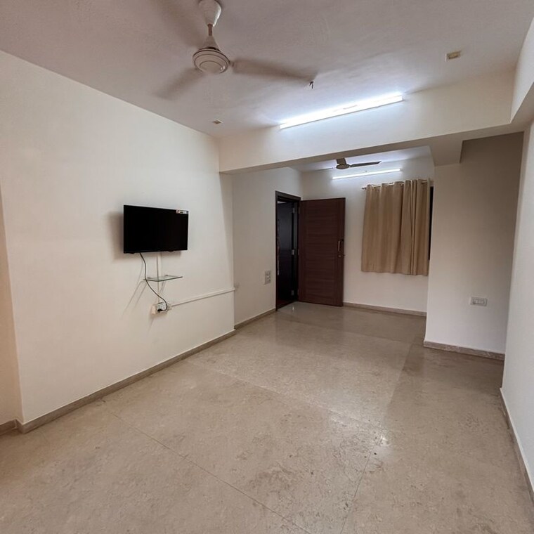 Room, goregaon east 1 Bedroom 485 Sq.Ft. Apartment In Goregaon East Mumbai 9971397