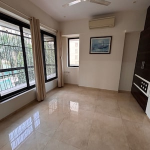 1 BHK Apartment For Rent in Goregaon East