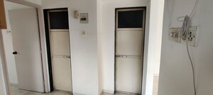 Room in 1 BHK Apartment at Jeevan Vihar CHS, Bhandup East – for Rent