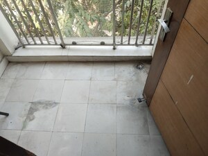 Balcony in 2 BHK Builder Floor at Gyan Khand ii – for Rent