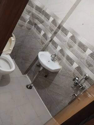 Bathroom in 2 BHK Builder Floor at Gyan Khand ii – for Rent