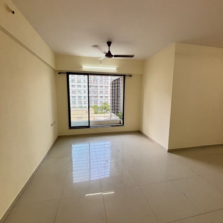Room, chheda-heights 3 Bedroom 1000 Sq.Ft. Apartment In Sadan Wadi Mumbai 9971418