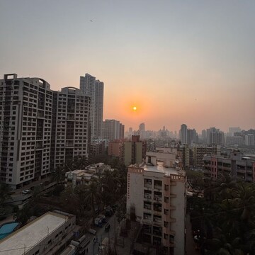 2 BHK Apartment For Rent in Malad East