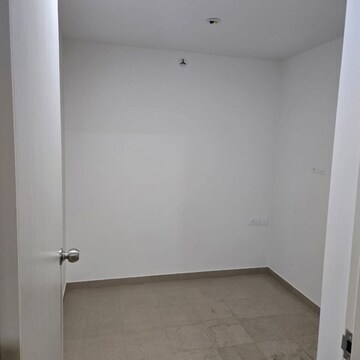 Room in 2 BHK Apartment at Prestige Finsbury Park Hyde, Huvinayakanahalli – for Sale